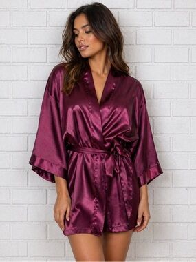 Victoria's Secret Wine Satin Robe Kimono / size XS